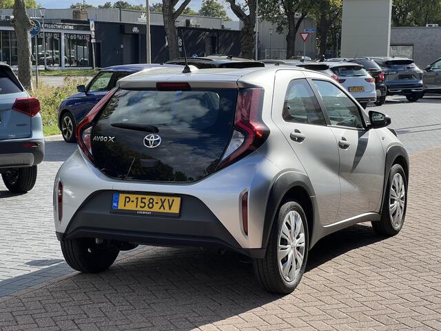 Toyota AYGO X 1.0 VVT-i MT Play