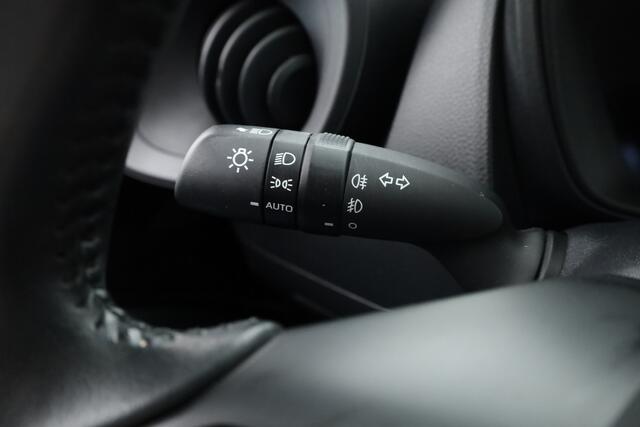 Toyota AYGO X 1.0 VVT-i MT first | Adapt. Cruise | Camera | Clima | Apple CarPlay | 17"