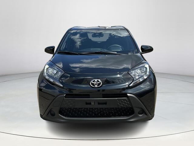 Toyota AYGO X 1.0 VVT-i MT Play