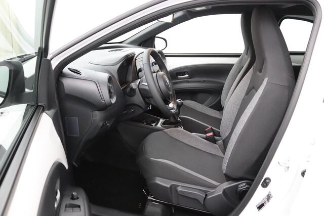 Toyota AYGO X 1.0 VVT-i MT Play | Nieuwe Auto | Uit Voorraad leverbaar |