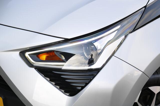 Toyota AYGO 1.0 VVT-i x-joy | Apple carplay | Android Auto | LM velgen | achteruitrijcamera|