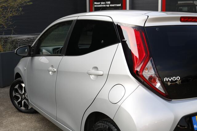 Toyota AYGO 1.0 VVT-i x-joy | Apple carplay | Android Auto | LM velgen | achteruitrijcamera|