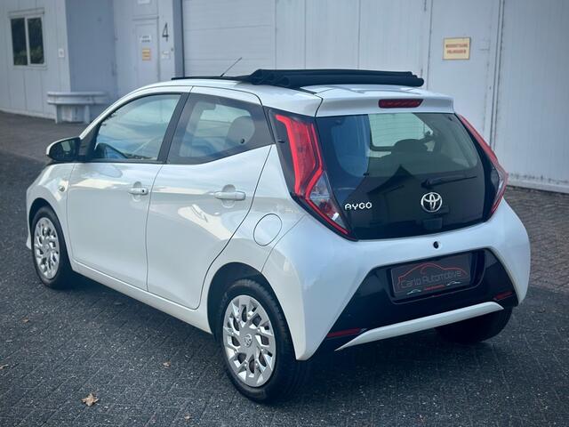 Toyota AYGO 1.0 VVT-i X-play DAK|CRUISE|CAMERA|CARPLAY