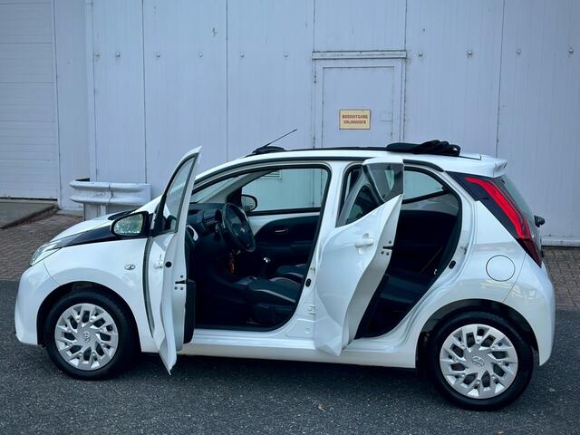 Toyota AYGO 1.0 VVT-i X-play DAK|CRUISE|CAMERA|CARPLAY
