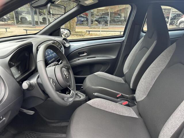Toyota AYGO X 1.0 VVT-i S-CVT Play