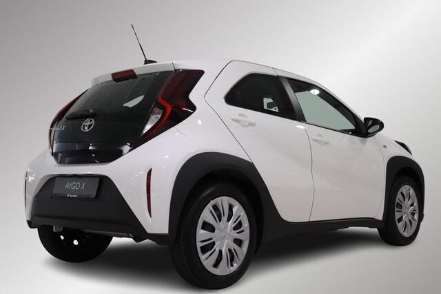 Toyota AYGO X 1.0 VVT-i MT Play, Apple Carplay/Android Auto, Parkeercamera, Cruise control, Airco!