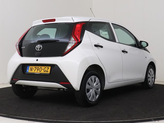 Toyota AYGO 1.0 VVT-i x-fun