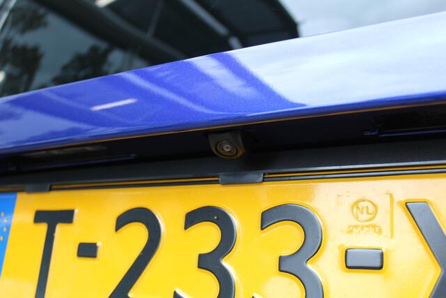 Toyota AYGO X 1.0 VVT-i MT Play | Incl. 12 maanden Garantie | 1e Eigenaar | Cruise controle | Achteruitrijcamera | Apple CarPlay/Android Auto | Lane assist | Airco | DAB Radio | Bluetooth | Centrale deurvergrendeling met handzender | Origineel NL Auto | NAP |