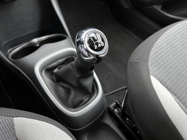 Toyota AYGO 1.0 VVT-i x-play | Achteruitrijcamera | Apple Carplay/Android Auto |