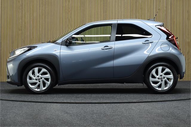 Toyota AYGO X 1.0 VVT-i S-CVT Pulse Facelift | Direct Leverbaar! | Adaptive-cruise | Clima | Camera | Apple Carplay & Andtoid Auto | Maps Navigatie | Full led | Winterpakket
