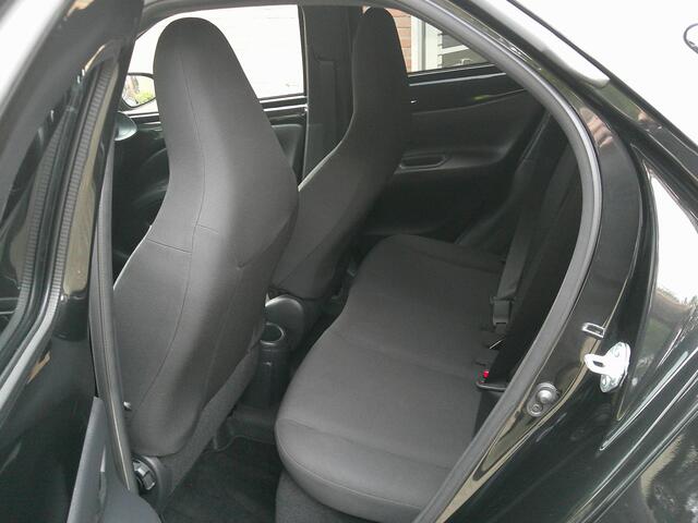 Toyota AYGO X 1.0 VVT-i MT Play