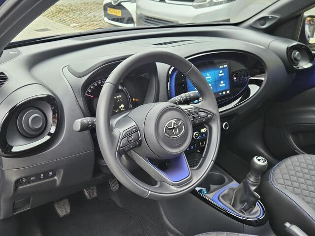 Toyota AYGO X 1.0 VVT-i Envy Two-tone Cabrio Schuifdak Stoelvw