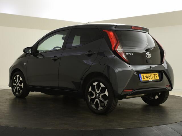Toyota AYGO 1.0 VVT-i x-joy | Climate Controll | Camera | Carplay