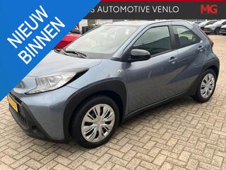 toyota-aygo-x-1.0-vvt-i-mt-play