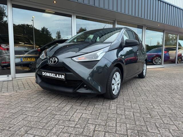 Toyota AYGO 1.0 VVT-i x-fun