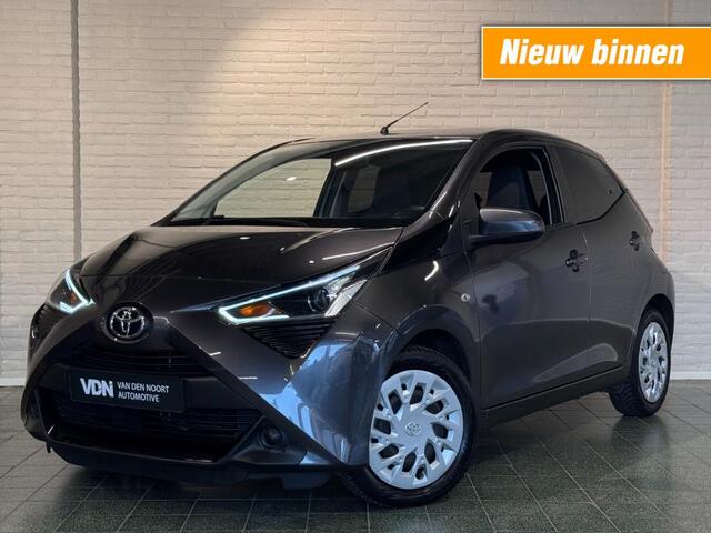 Toyota AYGO 1.0 VVT-i X-Play Carplay Camera Cruise Control Airco
