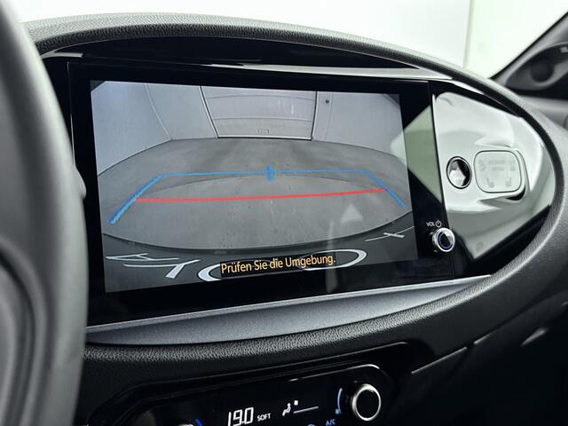 Toyota AYGO X 1.0 VVT-i S-CVT Premium Automaat | Keyless Entry | JBL-Audio |