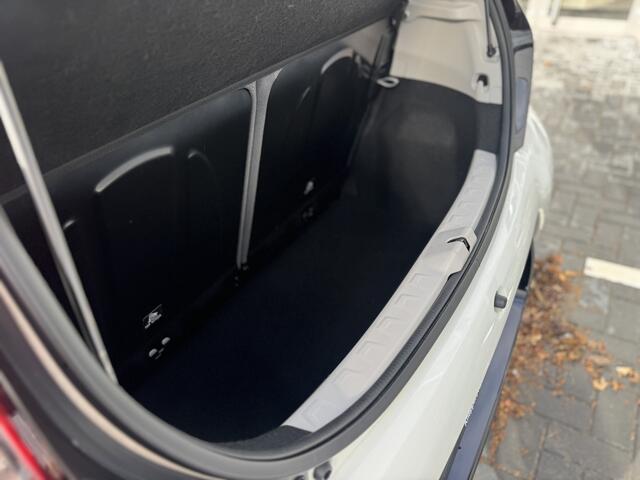 Toyota AYGO 1.0 VVT-i x-play limited Apple/Android, Airco, Camera , All-in Rijklaarprijs