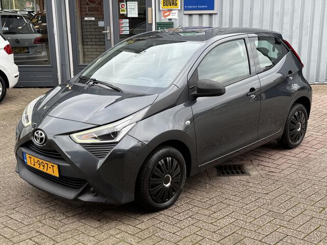 Toyota AYGO 1.0 VVT-i x-fun | BLUETOOTH | AIRCO | BOVAG GARANTIE |