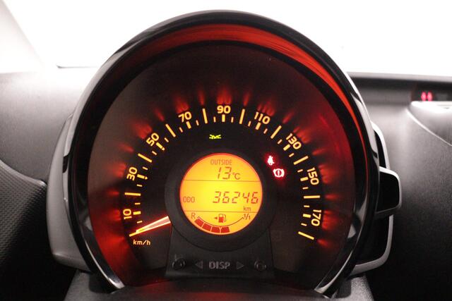 Toyota AYGO 1.0 VVT-i x-fun | Airco | Bluetooth |