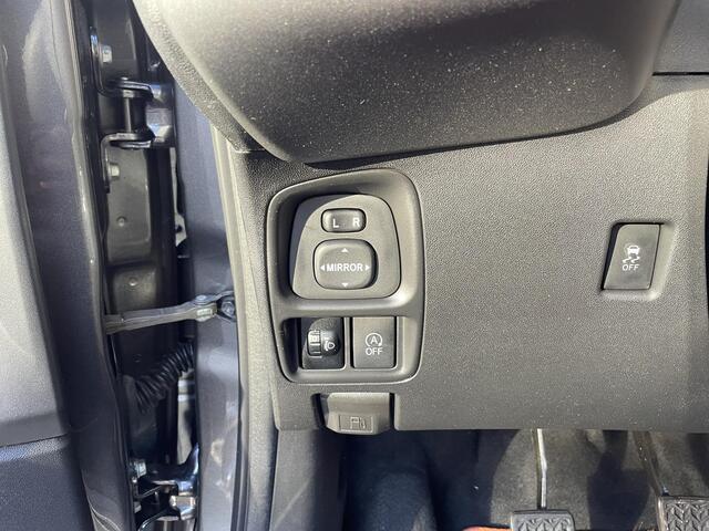 Toyota AYGO 1.0 VVT-i x-play , 35.000 km | Apple/Android Navigatie | Org NL en 1e Eigenaar |