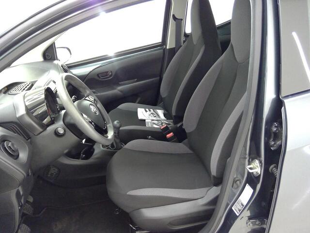 Toyota AYGO 1.0 VVT-i x-fun |Airco!|Metallic kleur!|Bluetooth!