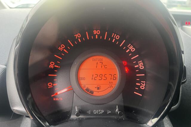 Toyota AYGO 1.0 VVT-i x-fun