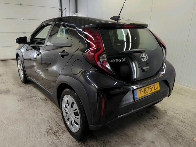 Toyota AYGO X 1.0 VVT-i MT Play Navigatie Apple Carplay/Android Auto Camera Adaptive Cruise Control Airco