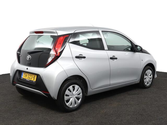 Toyota AYGO 1.0 VVT-i x-fun | Airco | Bluetooth | Centrale vergrendeling |