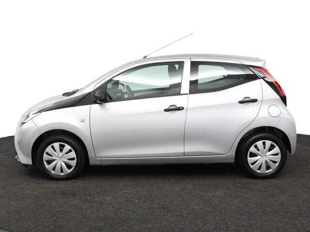 Toyota AYGO 1.0 VVT-i x-fun | Airco | Bluetooth | Centrale vergrendeling |