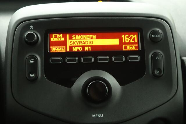 Toyota AYGO 1.0 VVT-i x-fun | Airco | Bluetooth | Centrale vergrendeling |