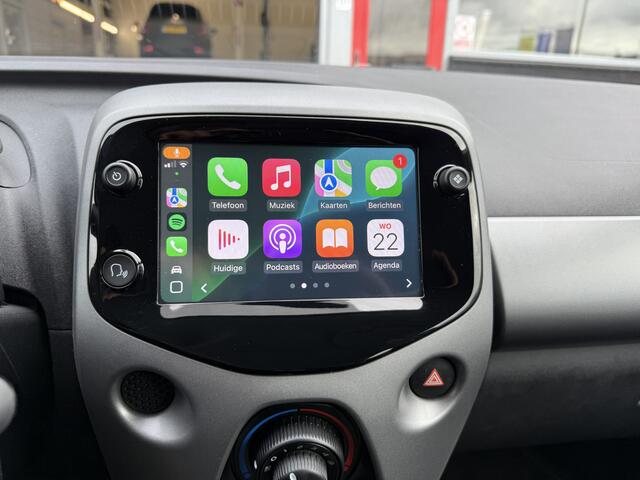 Toyota AYGO 1.0 VVT-i x-play Camera/Apple Carplay/LED