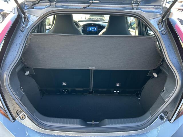 Toyota AYGO X 1.0 VVT-i MT Play **NIEUWE AUTO/ DIRECT LEVERBAAR**