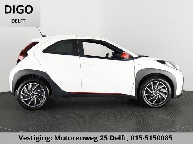 Toyota AYGO X 1.0 VVT-i PLAY SPECIAL EDITION GARANTIE 3-2034 AIRCO.CARPLAY NAVIGATIE.CAMERA ETC