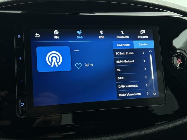 Toyota AYGO X 1.0 VVT-i MT first | Stoelverwarming | Achteruitrijcamera | BTW Voertuig |