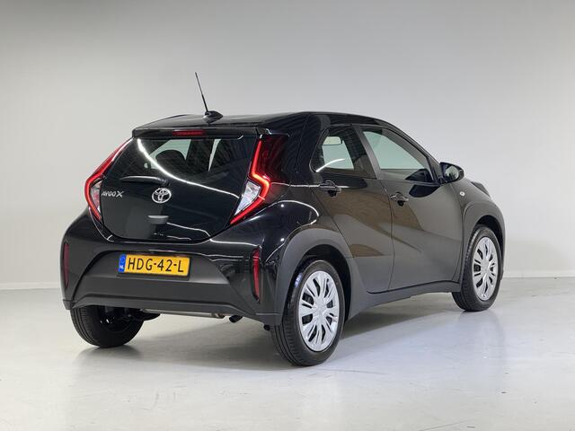 Toyota AYGO X 1.0 VVT-i MT Play