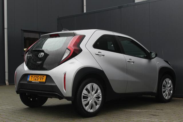 Toyota AYGO X 1.0 VVT-i MT Play | Incl. 12 maanden garantie | Cruise control | Navigatie | Bluetooth | Airco | Elektrische ramen | Lane assist | Apple carplay/Android auto | Achteruitrijcamera