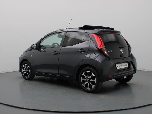 Toyota AYGO 70pk VVT-i x-joy cabrio Camera | Cruise | Carplay | 15" Velgen
