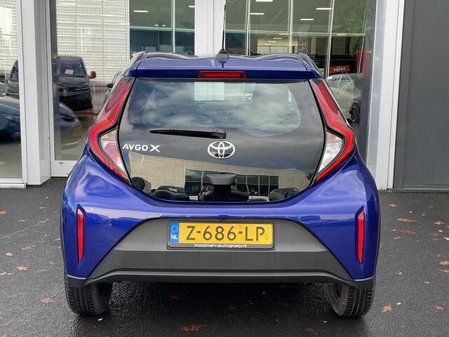 Toyota AYGO X 1.0 VVT-i MT Play