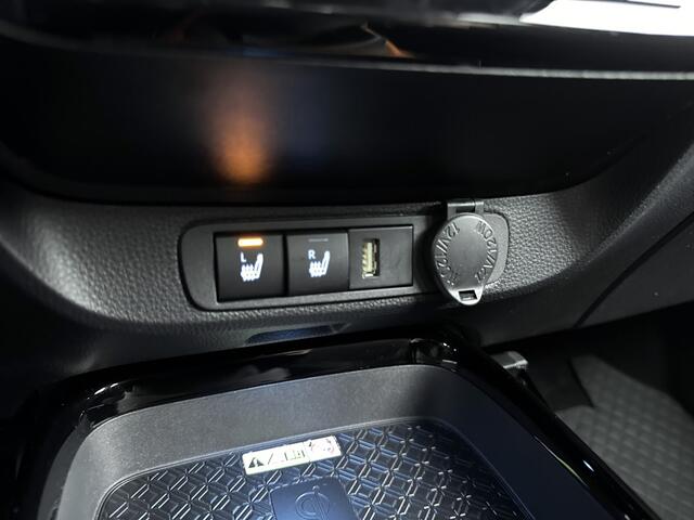 Toyota AYGO X 1.0 VVT-i MT Premium | Garantie t/m 06-2032 Mogelijk | Cabriodak | Parkeer Sensoren voor en achter | Parkeercamera Achter | Apple Carplay/Android Auto | Voorstoelen Verwarmd |