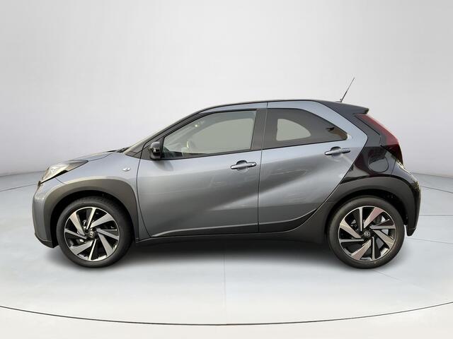 Toyota AYGO X 1.0 VVT-i MT Envy | Celestite Grey met zwart dak | Nieuw uit voorraad leverbaar |