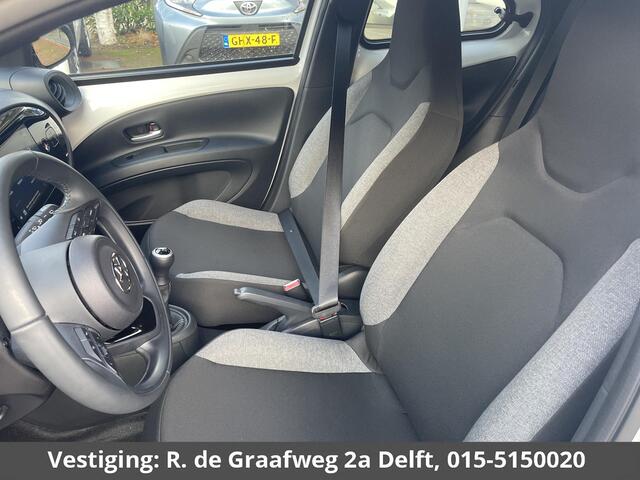 Toyota AYGO X 1.0 VVT-i MT Play | Apple Carplay & Android Auto | Adaptive Cruise Control | Cruise control