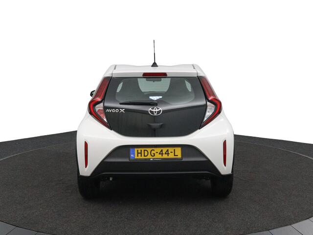 Toyota AYGO X 1.0 VVT-i MT Play | Adaptieve Cruise control | Airco | Toyota Safety Sense |