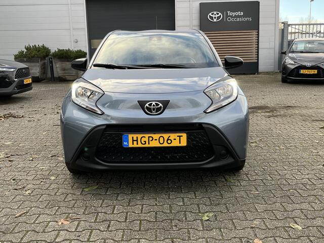 Toyota AYGO X 1.0 VVT-i MT Play