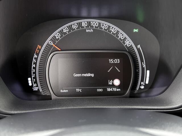 Toyota AYGO X 1.0 VVT-i MT Play | Apple Carplay/Android Auto | Parkeercamera Achter | Cruise Control Adaptief |