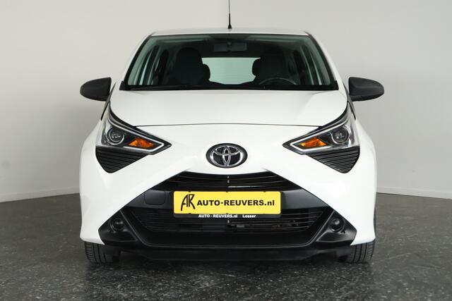 Toyota AYGO 1.0 VVT-i x-fun / Airco / 5 Deurs / Bluetooth / Allseason