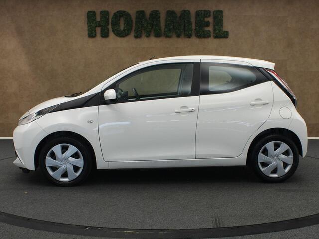 Toyota AYGO 1.0 VVT-i x-nav - ORIGINEEL NEDERLANDSE ATUO - NAVIGATIE - ACHTERUITRIJ CAMERA - BLUETOOTH - APPLE CARPLAY/ANDROID AUTO