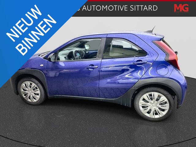 Toyota AYGO X 1.0 VVT-i MT Play