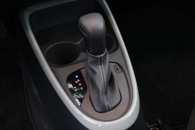 Toyota AYGO X 1.0 VVT-i S-CVT Pulse Two-tone Automaat