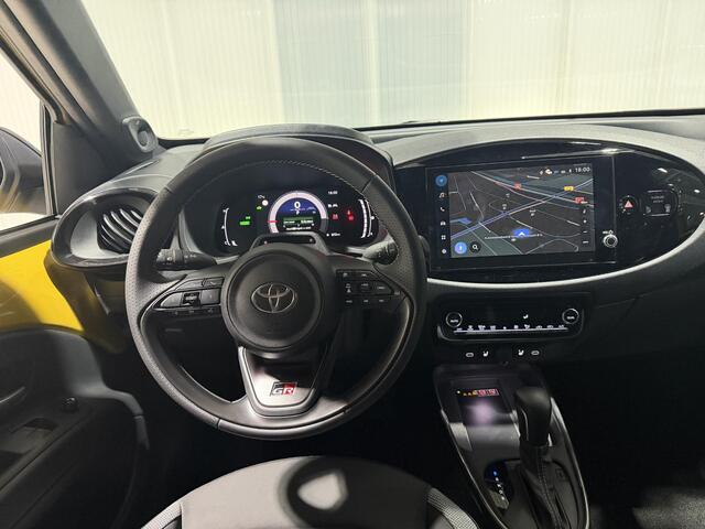 Toyota AYGO X Hybrid 115 GR Sport NIEUW MODEL | JBL-AUDIO | 18'' LM-VELGEN | KEYLESS | PARKEERSENSOREN V+A | STOELVERW | NAVI | CLIMA